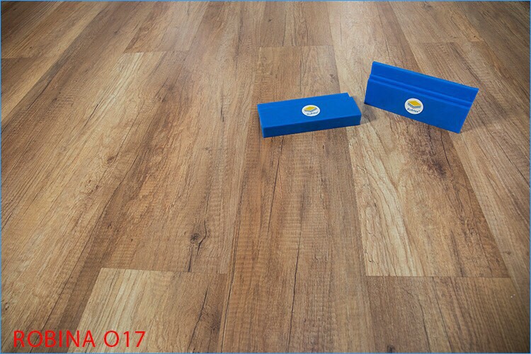 So sánh sàn gỗ Robina 8mm và 12mm - lựa chọn phù hợp theo nhu cầu