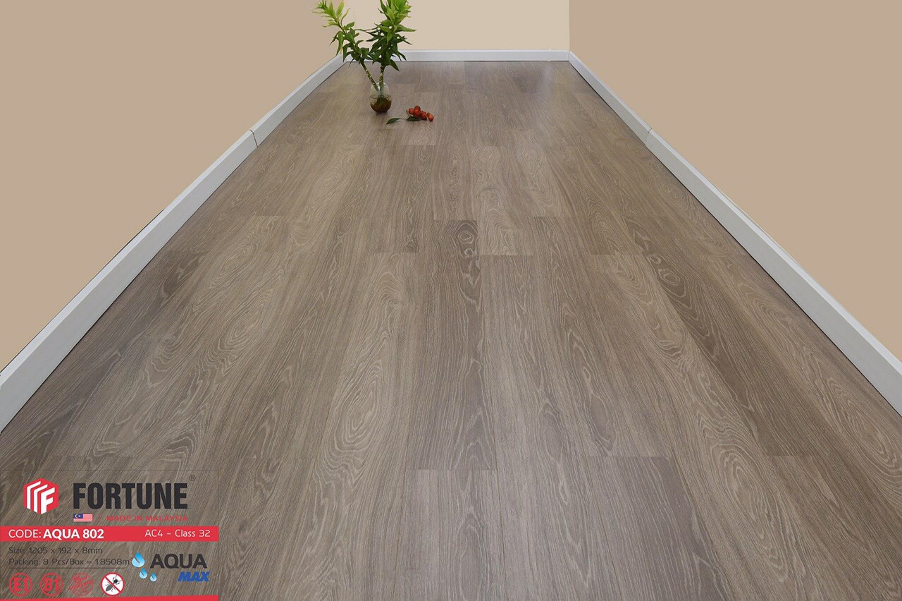 Sàn gỗ Fortune 8mm - dòng phổ thông AC4 cho gia đình Việt