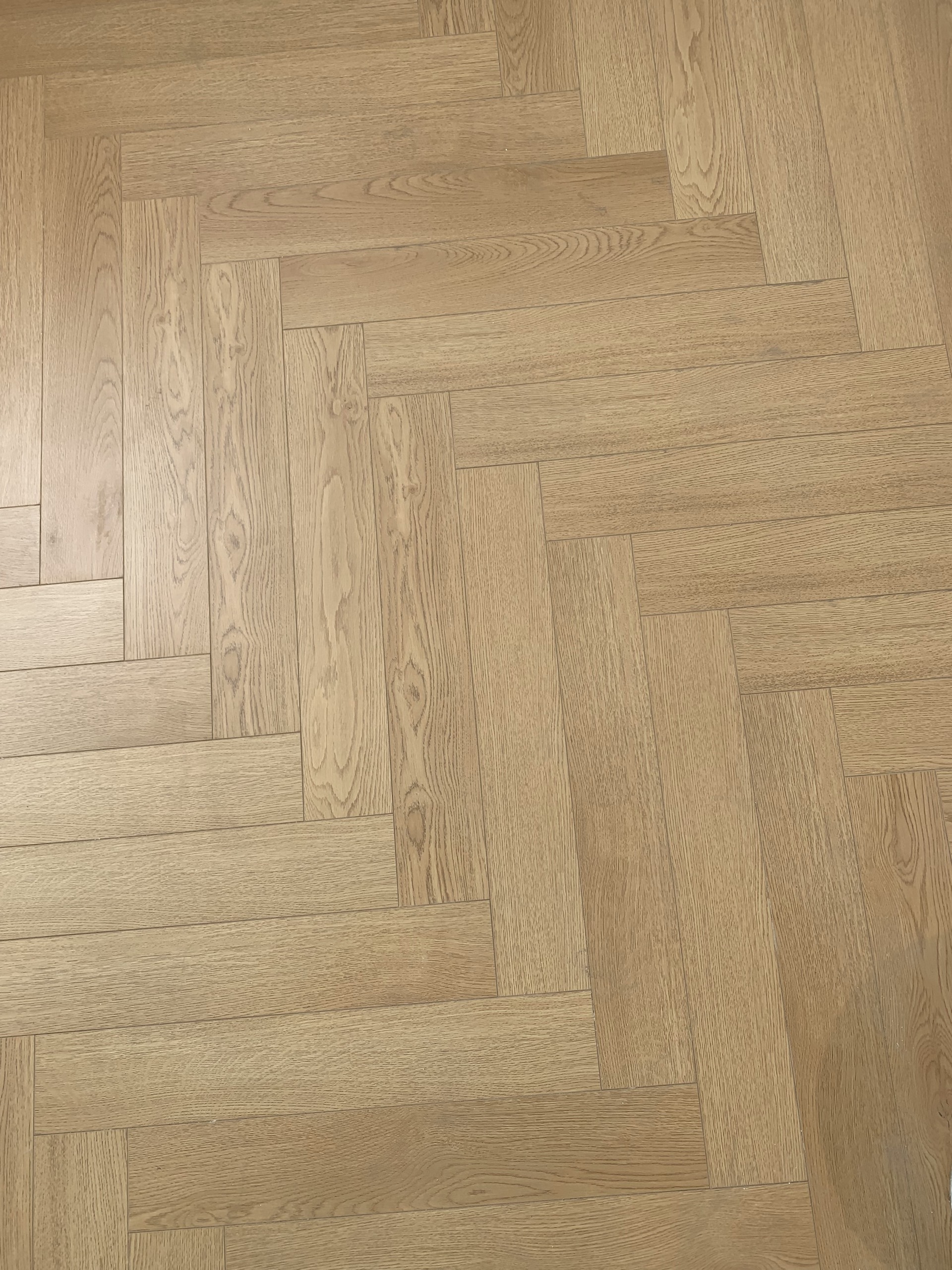Lamton xương cá D8201HR Waldo Walnut 12mm