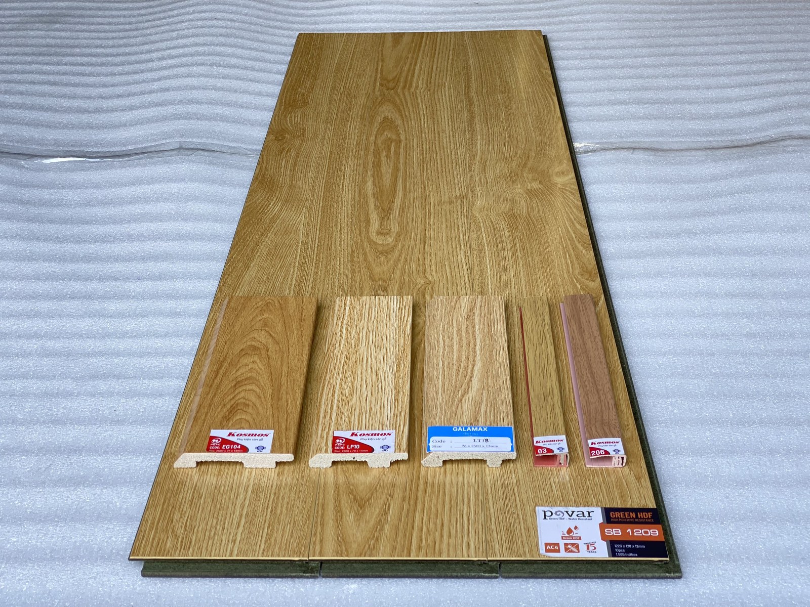 Sàn gỗ Povar SB1209 Be sồi - Sàn Gỗ Thiên Ngân