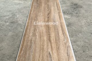 Sàn nhựa chịu lực Galawood SCL608 vàng sồi nhạt - Sàn Gỗ Thiên Ngân