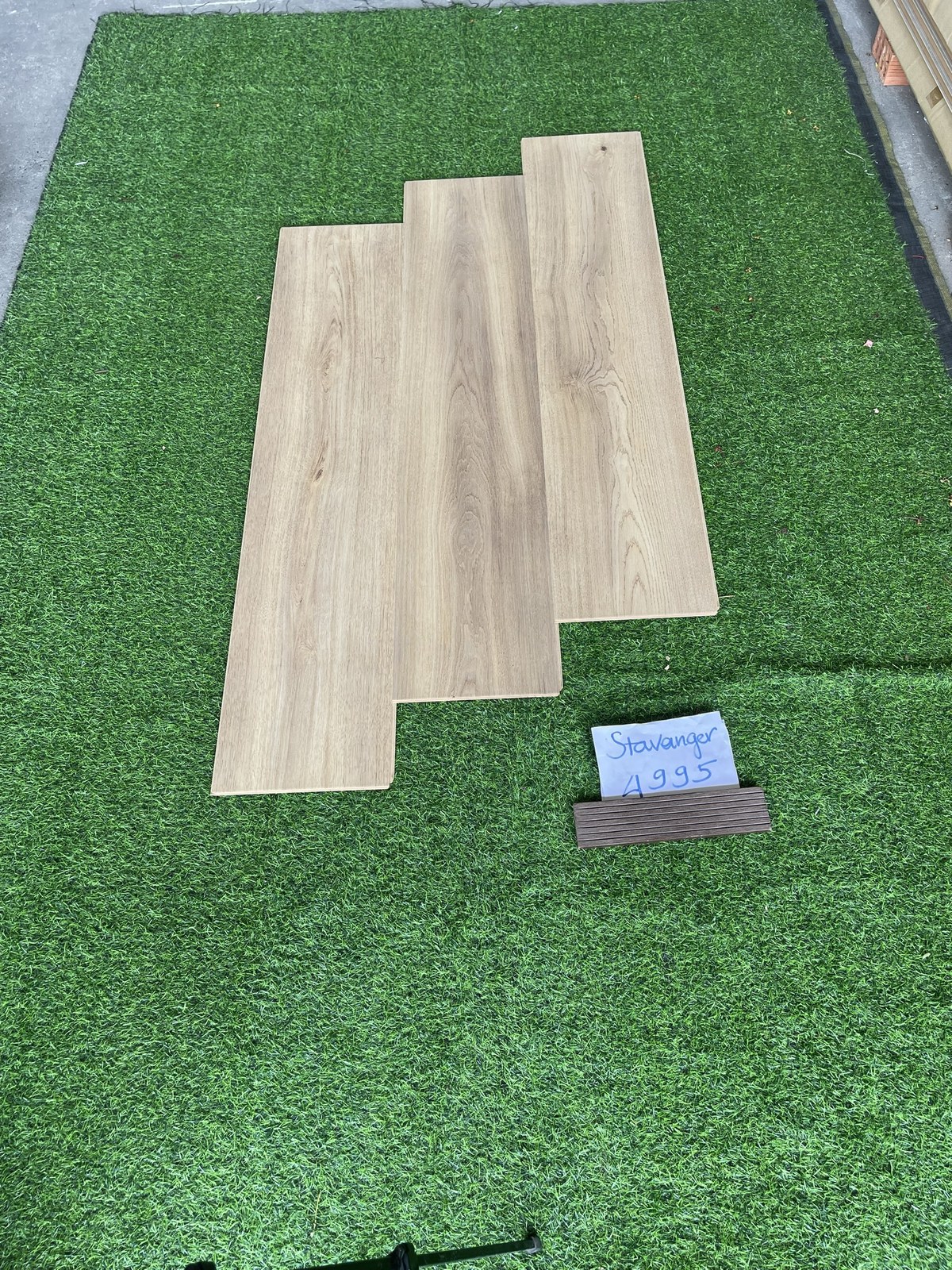 Sàn gỗ Pergo L0345-04995 - VALLEY OAK L0345-04995 - Sàn Gỗ Thiên Ngân