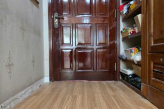 Sàn Kobler Versailles 10 lắp đặt hành lang - Sàn Gỗ Thiên Ngân