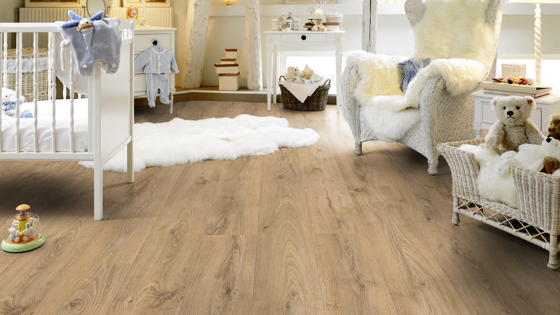 Ván sàn gỗ Pergo Sensations 12mm dầy dặn chịu lực tác động lớn không biến dạng