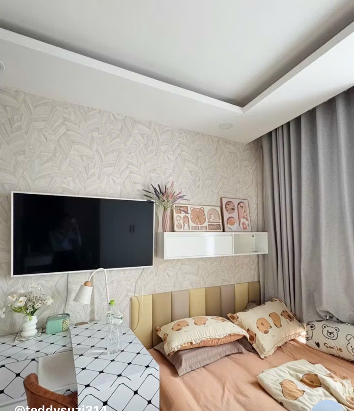 Phòng VIP sang trọng ốp giấy dán tường mặt nhung velvet tone navy